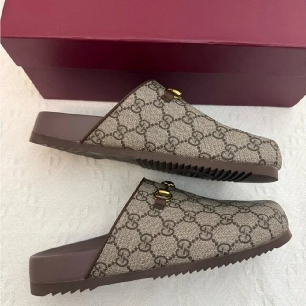 Gucci Women's Beige Monogram Mules with Gold Detail - Picture 2 of 5